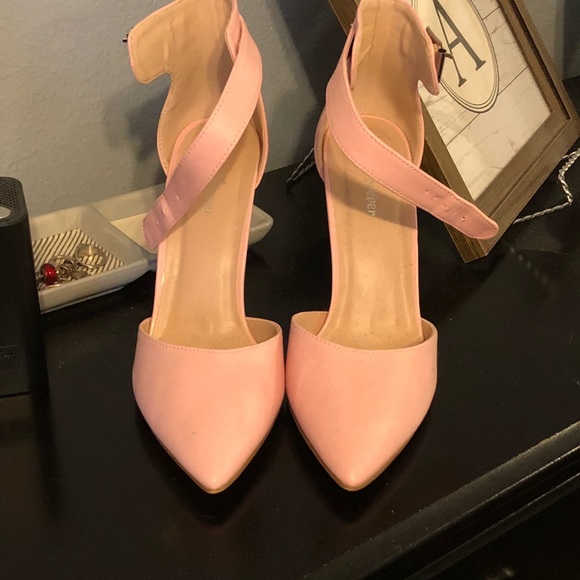 Pink Strapped Pumps - Picture 2 of 5